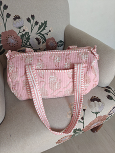 Sac de voyage matelassé en coton à imprimé tigre avec fermeture éclair et doubles poignées |   Sac de sport unisexe léger 20-35L pour le week-end - Product Image 2