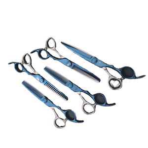 Ciseaux de barbier professionnels de 6 pouces, fabrication CNC, acier VG10 du Japon, 60-62 HRC, pointe acérée, pour droitiers - Product Image 1