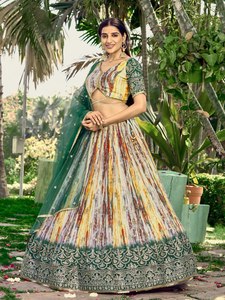 Lehenga Choli Maxi en Satin Vert Brodé, Coupe A-Line, Imprimé Floral à Paillettes, Taille Empire, Tenue Traditionnelle Indienne de Soirée pour Femme - Product Image 6