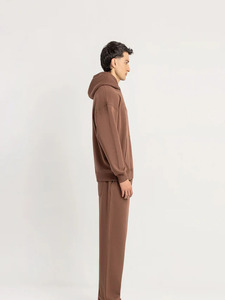 ชุดวอร์มโอเวอร์ไซส์ผู้ชายทำจากวัสดุทนทาน - Product Image 2