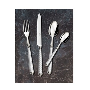 Juego de Cubiertos Dorados Mate, Diseño Minimalista, Cubiertos de Metal Resistentes al Óxido para Bodas y Cenas - Product Image 3