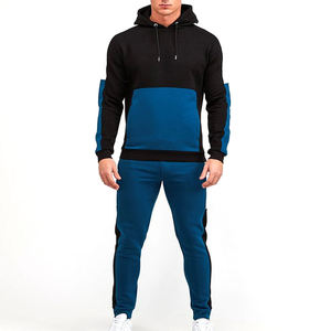 Ensemble de survêtement décontracté pour hommes en gros, deux pièces, avec impression de logo personnalisé, comprenant un sweat à capuche et un pantalon de survêtement. Survêtement personnalisé imprimé. - Product Image 1