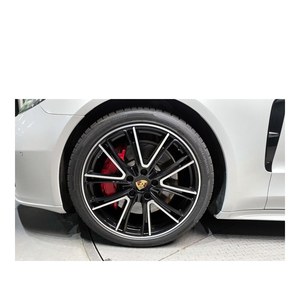 Para Porsche Panamera 4.0 GTS Modelo Diciembre 2023 con 52,064 km, Volante a la Izquierda, Asientos de Cuero, Cámara Trasera - Product Image 5