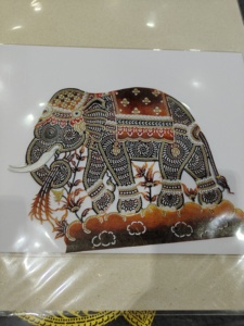 งานแกะสลักหนังวัวทำมือแบบไทย น้ำหนักเบา ทันสมัย เหมาะสำหรับตกแต่งบ้านและเป็นของขวัญ - Product Image 2