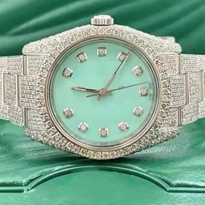 Reloj de Lujo para Hombre con Movimiento de Cuarzo, Correa de Acero Inoxidable, Bisel Plateado, Estilo Rapper, Edición Limitada Vintage - Product Image 1