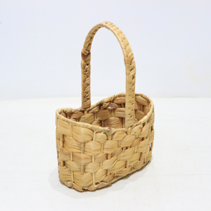 Panier de rangement rustique en jacinthe d'eau naturelle écologique Artex Dong Thap avec poignée pour la maison et les pique-niques - Product Image 1