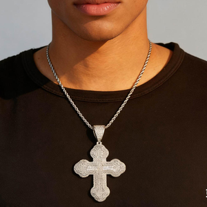 Pendentif Croix Iced Out en Moissanite et Diamant, Bicolore, Argent 925, Collier Hip Hop Religieux - Product Image 4