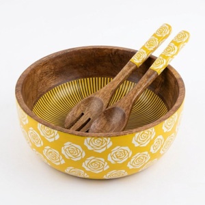 ชุดชามสลัดไม้พร้อมช้อนเสิร์ฟ 2 ชิ้น ชามเสิร์ฟทรงกลมขนาดใหญ่ 12 นิ้ว สีส้มลายเชฟรอนเคลือบเงา สำหรับใส่ผลไม้และผัก - Product Image 2