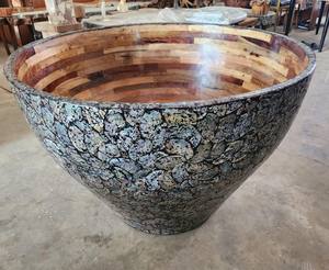 Baignoires autoportantes modernes en bois de Kupang, écologiques, durables et portables, pour extérieur de villa et appartement - Product Image 2