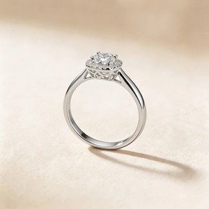 Anillo de Compromiso de Oro Blanco de 9K con Diamante Cultivado en Laboratorio de Corte Princesa de 1.70CT, Halo de Cojín y Racimo, para Mujer, Joyería Fina Personalizada - Product Image 3