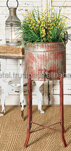 Colonial Tin Works Set de dos macetas y macetas de granja rústicas Chic Spigot Tubs Macetas con soportes personalizables - Product Image 3