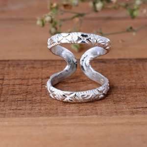 SHYAM JEWELRS Unisex Luxury 925 Sterling Silver Leaf Pattern Splint <b>Ring</b> <b>Adjustable</b> Arthritis Joint Support - Product Image 1