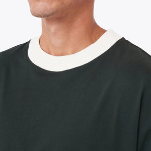 T-shirt en coton noir pour homme, manches courtes, col rond, coupe ample décontractée, longueur normale, couleur unie, bordure contrastée, tissu tricoté - Product Image 4