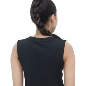 Camiseta sin mangas negra para mujer, cuello redondo, ajustada, informal, básica, para el día a día, elástica, ropa de moda femenina - Product Image 4