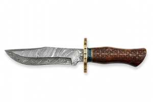 Cuchillo de Camping Hecho a Mano con Acero de Damasco, Mango de Madera Tallada y Guarda de Latón - Product Image 2