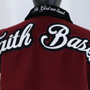 Vestes universitaires personnalisées en gros avec logo, patchs en laine et broderie chenille, vestes d'hiver streetwear tendance pour hommes - Product Image 5