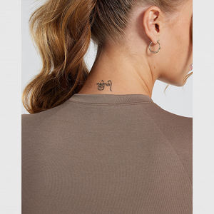 Camiseta Deportiva de Manga Larga para Mujer, Diseño Ajustado y Elástico, Color Personalizado, Venta Caliente - Product Image 3