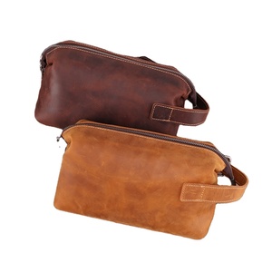 Sac de Voyage Cosmétique Homme en Cuir Véritable Décontracté avec Fermeture Éclair, Grande Capacité, Poignée Souple, Trousse de Maquillage Durable et Tendance – Vente en Gros - Product Image 1