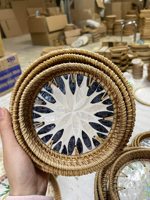Sous-verres en rotin en gros du Vietnam sous-verres à café en céramique tissés à la main avec incrustation de nacre bon prix du Vietnam