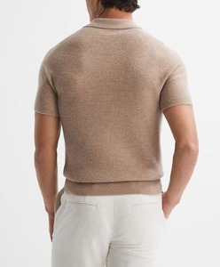 เสื้อเจอร์ซีย์ถักแขนสั้นผู้ชาย สีเบจ ผ้าฝ้าย 100% ทรงปกติ สวมใส่สบาย ระบายอากาศได้ดี ความยาวปกติ คุณภาพสูง รับสั่งทำ - Product Image 2