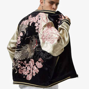 Chaqueta Sukajan de Moda Urbana Premium, Bordado Elegante, Tela Suave, Ajuste Cómodo para un Estilo Moderno - Product Image 4