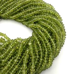 Perles de péridot lisses de haute qualité, forme ronde, 4 à 5 mm, pierres précieuses naturelles, perles en vrac pour la fabrication de bijoux, prix en gros - Product Image 3