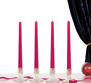 Ilumine Bodas y Navidad con Velas Cónicas de Cera de Soja Magenta Premium - Sin Humo - Product Image 3