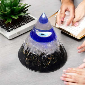 Venta al por mayor de alta potencia mal de ojo blindaje EMF protección selenita turmalina negra piedra preciosa en forma de cono orgón pirámide a granel - Product Image 5