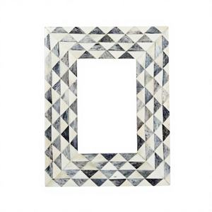 Marco de fotos con incrustaciones de hueso de búfalo de camello Natural hecho a mano de calidad superior Fabricante y exportador Otros marcos marco de fotos - Product Image 2