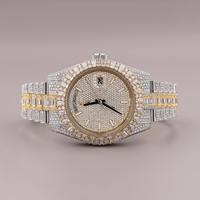 Montre en diamant de qualité supérieure en gros avec boîtier en acier inoxydable, verre saphir, mouvement à quartz pour homme, idéale pour les soirées
