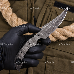 Cuchillo de Desollado Hecho a Mano de Acero de Damasco UA Supplies, Hoja de Punta Caída de 2.5mm de Grosor y 8 Pulgadas de Longitud Total, Personalizable - Product Image 2