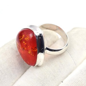 Bague en ambre de la Baltique en forme de cœur, bijoux faits à la main en argent sterling, cadeau original pour femmes et hommes - Product Image 3