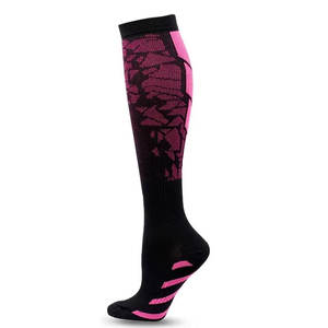 Chaussettes de compression en cuivre, nouveau design, pour femmes et hommes, idéales pour la course à pied, les soins infirmiers, la randonnée, la récupération, les voyages en avion. - Product Image 6