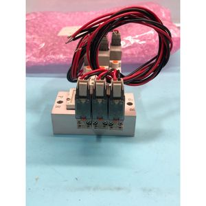 Fuji 92660BHTD0433 Manifold Air <b>Elevator</b> - Trusted Global Legacy Semiconductor Equipment and <b>Parts</b> at - Product Image 4