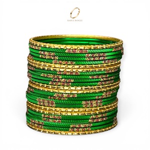 Pulseras de Moda para Niñas, de Acero Inoxidable Chapado en Oro Verde con Cristales, Ideales para Bodas, Boutiques y Tiendas de Regalos, Venta al Por Mayor - Product Image 1