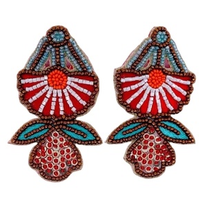 ต่างหูปักลูกปัดทรงหยดน้ำ งานฝีมือทำมือ ดีไซน์คริสต์มาสสำหรับงานเย็บปักถักร้อย โดย MD HANDICRAFTS - Product Image 1