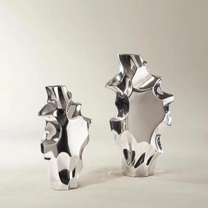 Jarrón de Metal de Diseño Elegante para Decoración del Hogar, Florero Premium para Oficina y Hoteles - Product Image 4