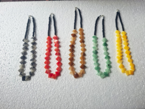 Collier élégant et simple en résine, pendentif basique en époxy, bijoux pour femmes, accessoires de mode, vente en gros - Product Image 3