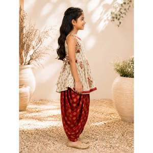 Ensemble dhoti 2 pièces sans manches en coton imprimé respirant pour filles, blanc et rouge, tenue ethnique d'été élégante et traditionnelle pour les fêtes - Product Image 3