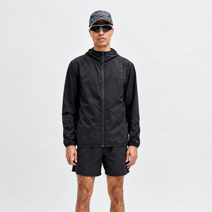 Conjunto de cortavientos ligero negro para hombre, chaqueta con capucha y cremallera con pantalones cortos a juego, ropa deportiva y para correr al aire libre para hombre - Product Image 1