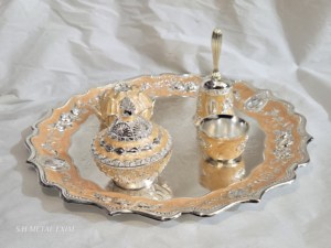 Ensemble de thali de luxe plaqué argent avec émail antique, plateau de service en métal décoratif, cadeau religieux pour la maison et les mariages - Product Image 4