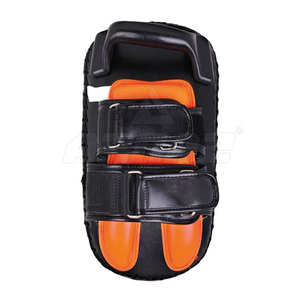 แผ่นรองเท้าไทยรุ่นใหม่ ดีไซน์แข็งแรงทนทาน เหมาะสำหรับกิจกรรมกีฬา - Product Image 2