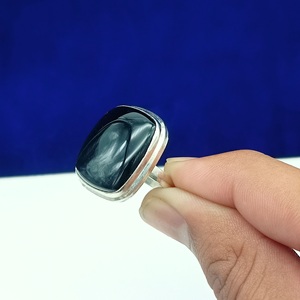 แหวนออนิกซ์สีดำ แหวนพลอยทำมือสไตล์คลาสสิก เครื่องประดับมินิมอล ไอเดียของขวัญสุดพิเศษ - Product Image 4