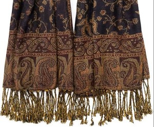 Châle léger en viscose pour femme, motif floral végétal, élégant, pour l'hiver et les soirées printanières - Direct M.A - Product Image 3
