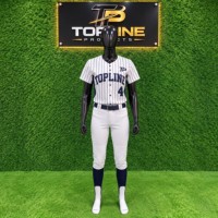 Maillot de baseball personnalisé pour femme Topline – Rayures blanches et bleues, manches courtes, boutonnage frontal, coupe régulière, respirant et anti-humidité