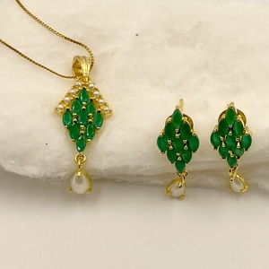 Best Bridal <b>Emerald</b> Crystal and Pearl Jewelry Set 22K Gold Plated Necklace with <b>Stud</b> Earrings At Factory Price - Product Image 3