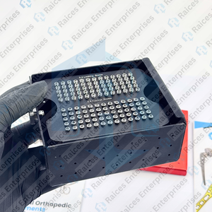 Vis autotaraudeuses 2,4 mm à verrouillage et à tête cylindrique en alliage d'aluminium pour instruments chirurgicaux orthopédiques vétérinaires certifiés CE - Product Image 2