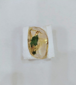 หินอัญมณีเจียระไนแบบเหลี่ยมเพชรพลอยสีทองขนาด41X26X15X มม. น้ำหนัก95ซม. ทำด้วยมือ - Product Image 3