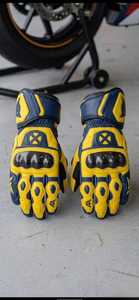 Combinaison de course en cuir faite à la main inspirée de Wolverine, manches longues, unisexe, adulte, toutes saisons, vêtements de moto - Product Image 4