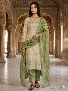 Conjunto de Kurta y Palazzo Bordado de Diseño para Mujer con Dupatta – Traje Salwar de Estilo Pakistaní para Fiestas - Product Image 2